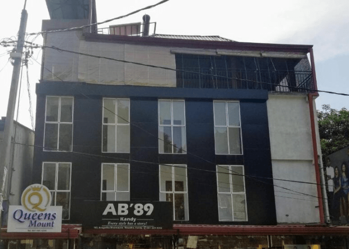 Queen's Mount Hotel-Kandy